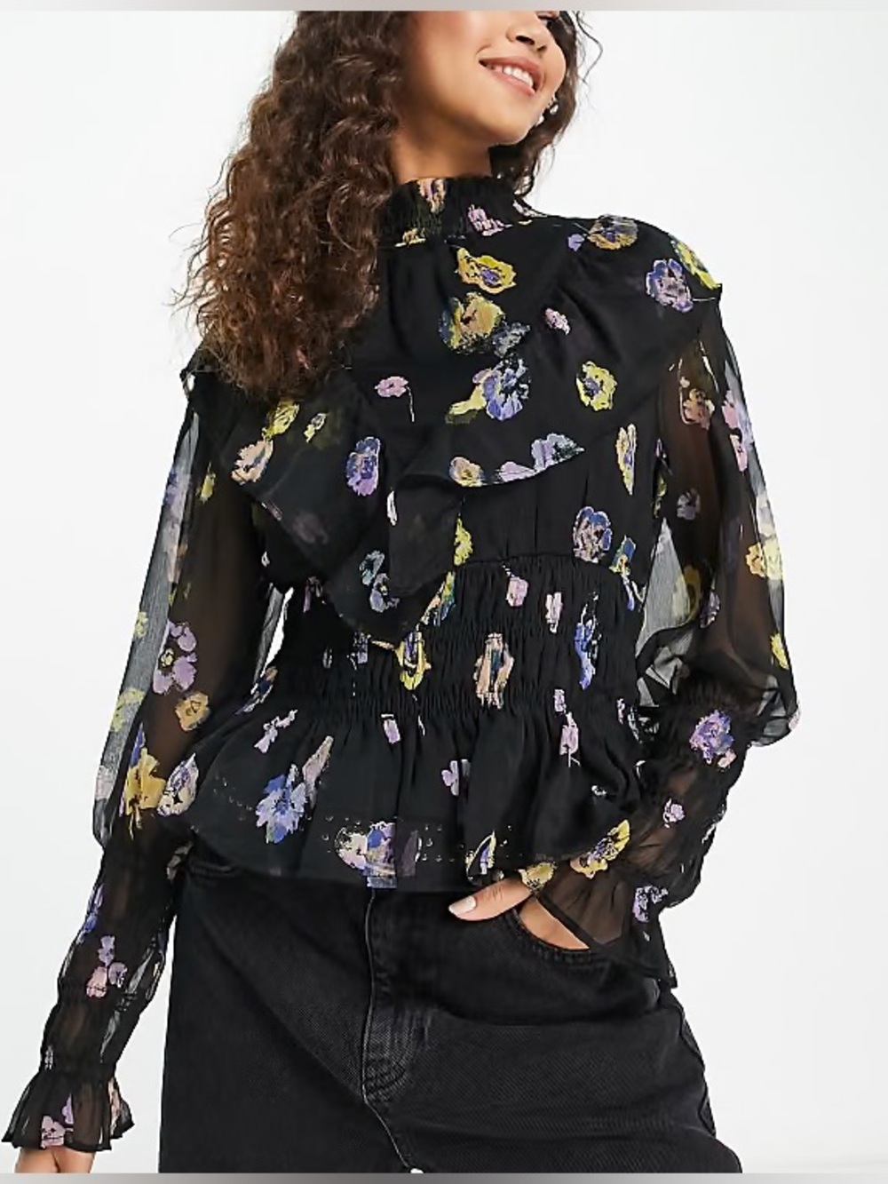 Vero Moda Shirred Blouse in Floral Print